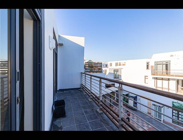 2 BEDROOM APARTMENT FOR SALE IN BIG BAY